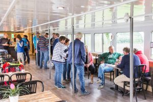 Groepsaccommodatie Friesland - Hotelschip - Ottenhome Heeg